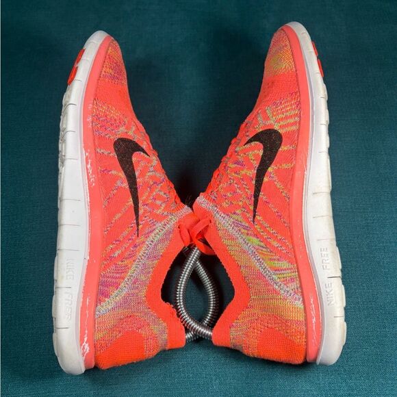 Nike Free  4.0 Flyknit Women’s Size 7.5 multicolor sneakers - Picture 5 of 8